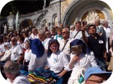 Guarda LOURDES (10)
